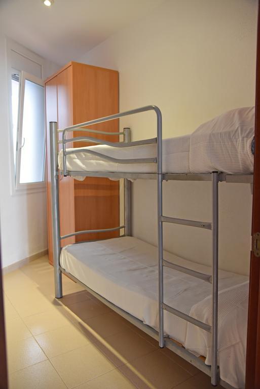 Apartamentos Ar Dosjoimi Lloret de Mar Luaran gambar