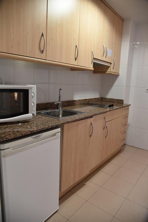 Apartamentos Ar Dosjoimi Lloret de Mar Luaran gambar