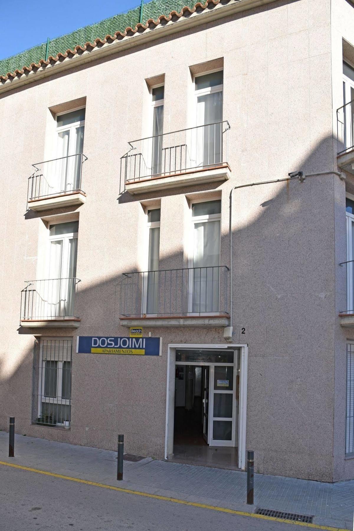 Apartamentos Ar Dosjoimi Lloret de Mar Luaran gambar